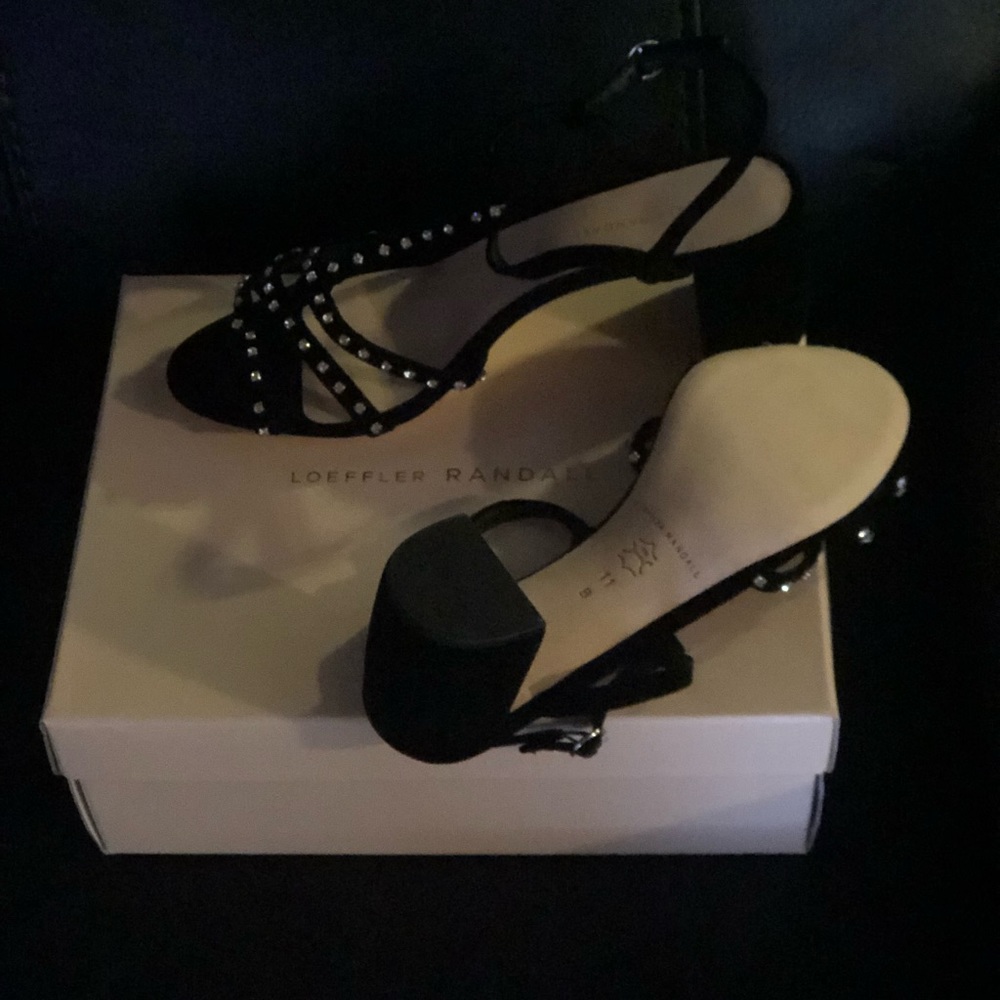 Blk suede Sandals with rhinestones